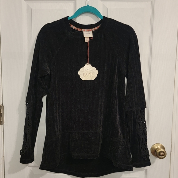 Black Velvet Sweater NWT - Picture 1 of 5